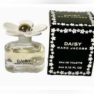 NEW IN BOX Marc Jacobs Daisy Mini 4 ml